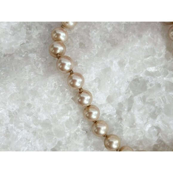 Vintage Rich Faux Pearl Avant Garde Stylish Marvella Gold T Bracelet - 7.5" - Picture 4 of 10